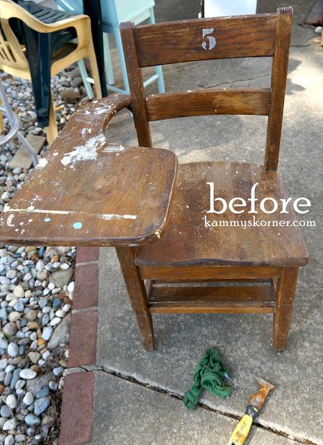 Old School Desk Makeover, Sewing Desk Makeover, School Desk Redo, Painted School Desks, School Desk Makeover, Desk Chair Makeover, Old School Desk, Antique School Desk, Desk Makeover Diy