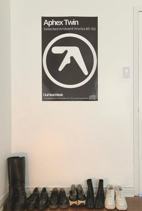 Aphex Twin Poster, Apex Twin, Rules Of Composition, Aphex Twin, Graphic Book, Crystal Castle, Graphic Poster Art, Heart Shape Box, Room Aesthetic