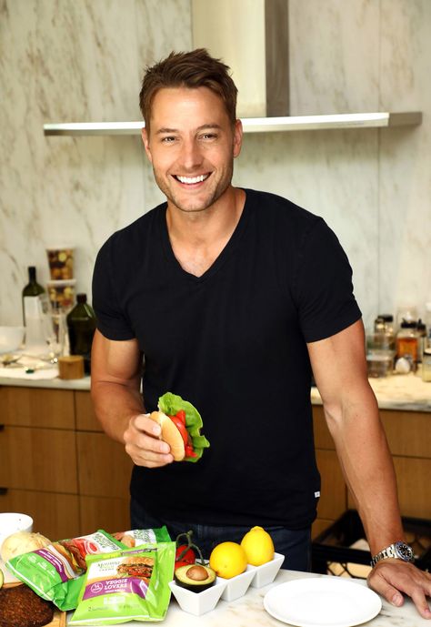 Justin Heartly, Justin Hartley, Summer Dining, Veggie Burgers, Hey Handsome, Great Smiles, Summer Grilling, On The Grill, Green Arrow