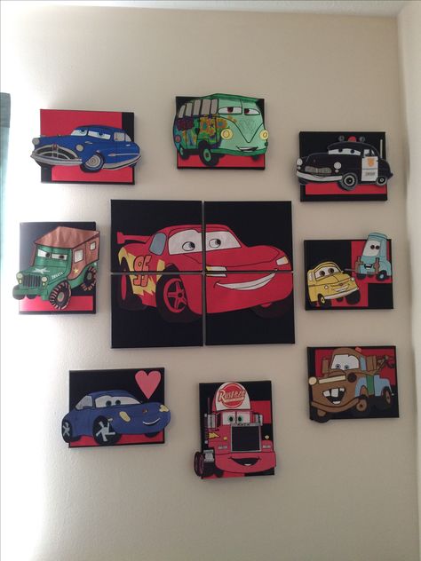 Cars characters on canvas. A little paint, paper, glue and sharpies gave a little boy's room the "wowww mommy" seal of approval! Cars Painting Disney, Cars Canvas Painting, Canvas Painting Patterns, Mini Tela, Disney Canvas Art, Disney Canvas, Disney Paintings, Cars Characters, Seal Of Approval