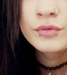 Mega Closet, Jestrum Piercing, Double Nostril, Double Nostril Piercing, Double Piercing, Face Piercings, Cool Piercings, Snake Bites, Stretched Ears