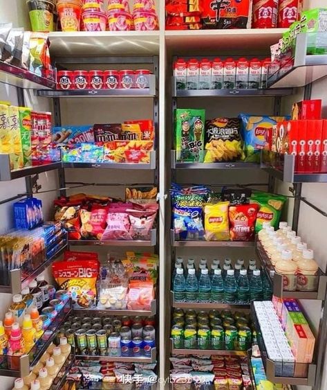 Snack Closet Aesthetic, Pantry Aesthetic Junk Food, Stocked Pantry Snacks, Snack Pantry Ideas, Snack Closet Organized Pantry, Snack Room Aesthetic, Snack Pantry Goals, Full Refrigerator Food, Snack Pantry Aesthetic