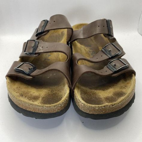 Betula Sz 39 US W8 Narrow Brown Slide Birko-Flor Women Sandals

Brand: BetulaSize: 39 / US W8 (Narrow)
Color: BrownMaterial: Birko-FlorStyle: Slide Sandals
Condition: Good preowned condition; see photos
Keywords: Betula Sandals, Brown Birko-Flor Slides, Women's Size 8 Narrow, Slide Sandals, Preowned Betula Shoes