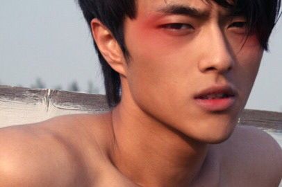 Zhao Lei, Monolid Eyes, Corrective Makeup, Red Eye Makeup, Male Makeup, Male Eyes, Blush Makeup, Aesthetic Makeup, Beauty Photography