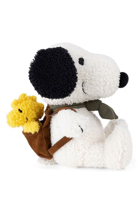 If you're a big fan of all things Peanuts, then you'll love this handmade Snoopy plush that carries his friend of friends, Woodstock, in an adorable backpack. Warning: Please supervise child while in use. Not intended for sleep or use in cribs 7" full height Textile with 100% recycled PET fill Hand wash Imported Snoopy Plush, Peanuts Comic Strip, Puppet Toys, Peanuts Snoopy Woodstock, Mirrored Picture Frames, Famous Dogs, Wall Of Fame, Business Card Cases, Bon Ton