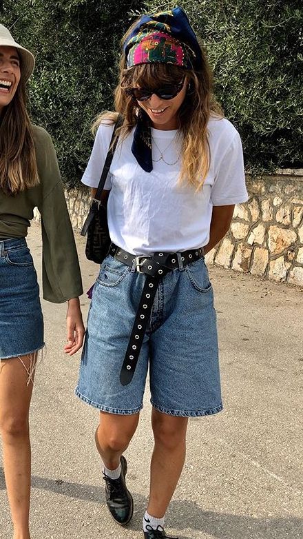 Big Jorts Outfit Women’s, Styling Scarves, Shoes With Shorts, Loafer Outfits, Styling Shorts, Bohemian Outfit, Festival Fits, Comfy Casual Outfits, Vintage Denim Shorts