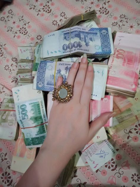 Pakistan Money Pic, Pakistani Money Pics, Pakistani Rupees Pics, Eid Chand, Pakistan Currency, Money Videos Cash In Hand, Pakistani Rupees, Kainat Faisal, Pakistani Rupee