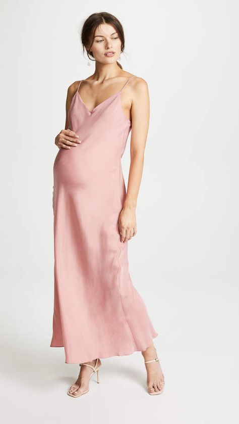 HATCH The Ricky Slip Dress. Wear it to the café, brunch, or a rooftop party—there’s basically no wrong place for this pretty HATCH slip dress. #afflink Pregnant Party Dress, Pink Maternity Dress, Cute Maternity Dresses, Cute Maternity, Maternity Wardrobe, Rooftop Party, Long Slip Dress, Stylish Maternity Outfits, Long Slip