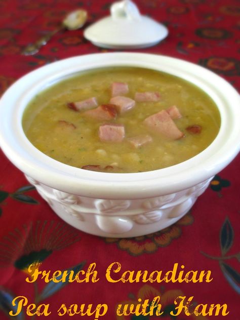 Every winter we make a pot of baked beans.  And every winter we make at least one pot of pea soup.   Ingredients:   900 g (2 lbs) dry whole ... French Canadian Pea Soup, Canadian Pea Soup, Quebec Food, Soup Ham, Pea Soup With Ham, Soup With Ham, Canadian Dishes, Pea Soup Recipe, Canadian Cuisine