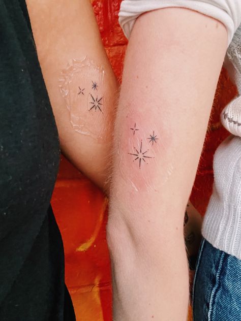 Twinkly Star Tattoo, Sparkle Star Tattoo, Red Star Tattoo, Sparkle Tattoo, Stars Tattoo, Star Tattoo, Dope Tattoos For Women, Matching Tattoo, Friend Tattoos