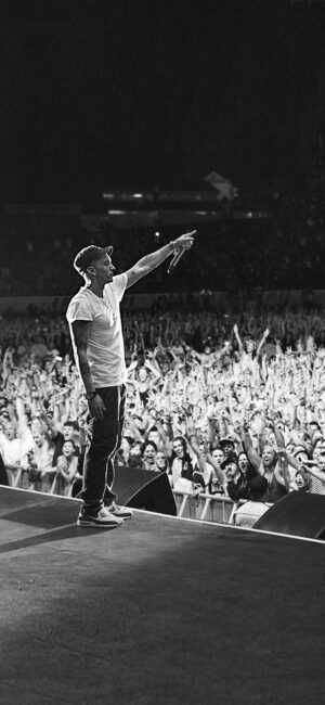 Eminem On Stage, Eminem Wallpapers 4k, Lock Screen Music, Eminem Hd Wallpapers, Eminem Wallpaper, Wallpaper Rap, Rapper Eminem, Wallpaper Awesome, Eminem Music