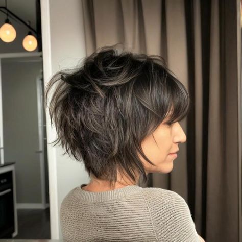 50 Trendy Short Shag Haircuts in 2024 Choppy Pixie, Short Permed Hair, Short Shag Haircuts, Textured Haircut, Fine Straight Hair, Mullet Haircut, Hair Adviser, Shag Haircuts, Short Shag