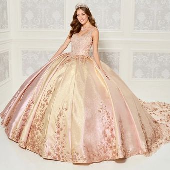 Quinceanera Dresses Damas, Pastel Prom Dress, Plus Prom Dresses, Fabric Beading, Quinceanera Dresses Red, Purple Quinceanera Dresses, Quinceañera Dresses, Damas Dresses, Glitter Prom Dresses