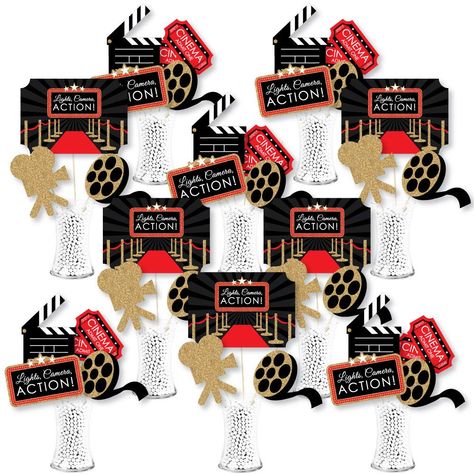 Red Carpet Centerpieces, Hollywood Party Centerpieces, Party Centerpieces Diy, Paper Centerpieces, Simple Table Decorations, Star Centerpieces, Hollywood Birthday, Table Centerpieces Diy, Red Carpet Party