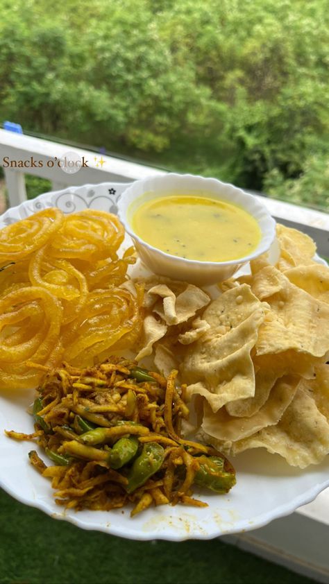 Jalebi Fafda, Red Curry, Thai Red Curry, Cool Girl, Ethnic Recipes, Quick Saves