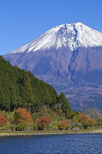 Climbing Mt. Fuji, the tallest mountain in Japan at 3,776.24 m (12,389 ft), and was recently added to the World Heritage List as a Cultural Site on June 22, 2013. (Yamanashi, Japan) ©2013 Japan Culture Art, Monte Fuji, Sea Of Japan, Mont Fuji, Yamanashi, Breathtaking Places, Japan Culture, Autumn Scenes, Mt Fuji