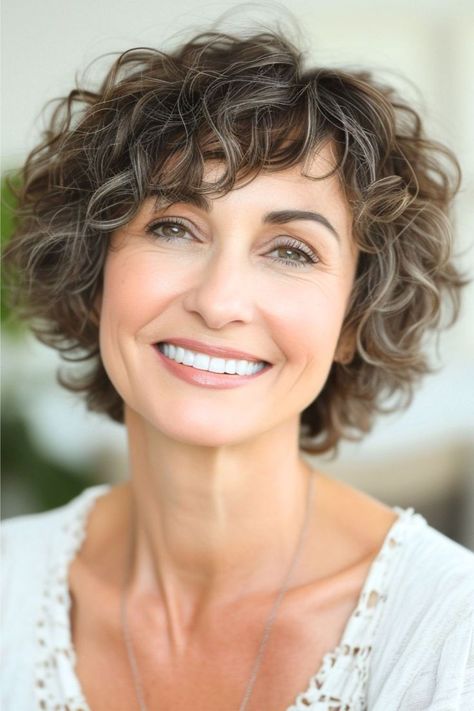 Short Curls With Bangs, Curly Bangs Short Hair, Short Wavy Haircuts With Bangs, Short Curly Haircuts With Bangs, Chin Length Curly Hair, Curly Bobs For Older Women, Short Layered Curly Hair, Short Haircuts For Older Women, Dynamic Personality