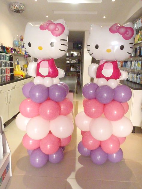 Hello Kitty Theme Columns by @Fantasyparty Hello Kitty Balloons, Balloon Decorations Birthday, Hello Kitty Baby Shower, Birthday Party Decoration Ideas, Hello Kitty Birthday Theme, Hello Kitty Theme, Hello Kitty Theme Party, Themes Party, Planning Party