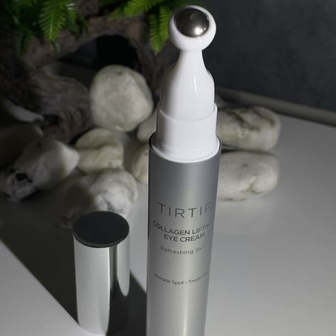 @tirtir_global - Collagen Lifting Eye Cream. @yesstyle code:MAGICDRAMA20
•The eye contour cream contains 10,000ppm of plant-derived collagen to give nourishment and carry out a lifting action in the eye contour area. 2)• Infused with 5 types of peptides, niacinamide and adenosine to increase elasticity, illuminate and reduce wrinkles. 3)• Reduction of wrinkles, improvement of density and firming of the skin of the eye contour clinically proven after 4 weeks of use. How to use: 🙂‍... Contour Cream, After 4, Eye Contour, Reduce Wrinkles, Eye Cream, Density, How To Use, Wrinkles, Cream