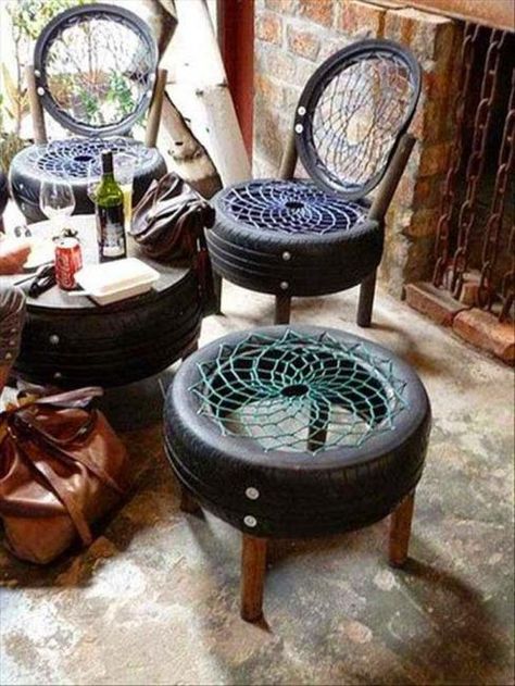 Diy Backyard Furniture, Backyard Furniture Ideas, Kursi Ban, Diy Patio Ideas, Diy Outdoor Seating, Diy Seating, Outdoor Furniture Diy Easy, Outdoor Wood Furniture, Diy Outdoor Furniture Plans