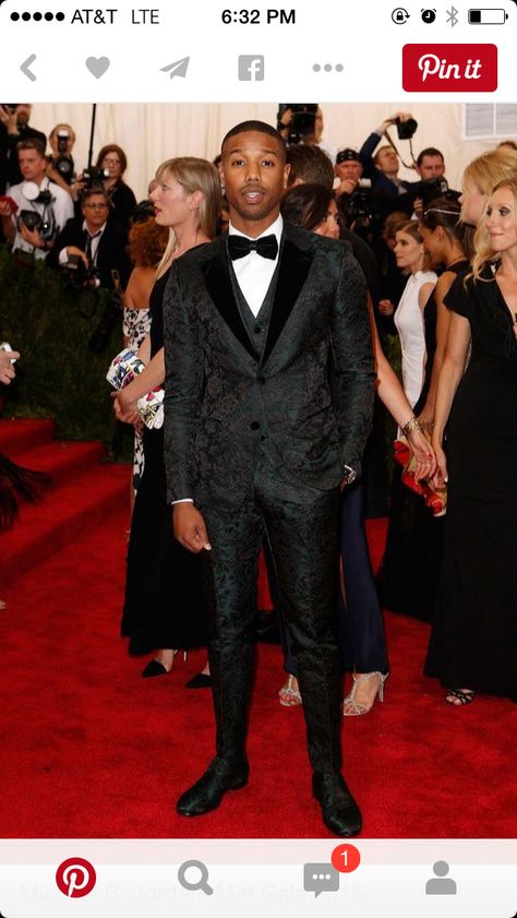 Black Velvet Suit, Gala Outfit, Dapper Dudes, Black Velvet Blazer, Michael B Jordan, Womens Biker Jacket, Velvet Suit, Trouser Pocket, Suits Clothing