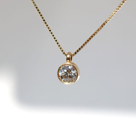 Bezel Set Diamond Necklace, 2 Stone Necklace, Bezel Set Pendant, Bezel Diamond Necklace, Single Diamond Pendant, Single Diamond Necklace, Diamond Jewlery, Solitaire Diamond Necklace, Round Diamond Pendant