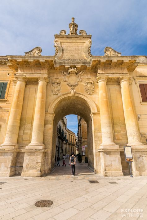 Lecce Puglia, Lecce Italy, Rome At Night, Italy Culture, Walkable City, Italy Beaches, Italian Life, Puglia Italy, Explore Italy