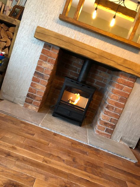 Brick Fireplace Log Burner, Oak Beam Fireplace, Best Decor Ideas, Exposed Brick Fireplaces, Wood Burner Fireplace, Wood Burning Stoves Living Room, Log Burner Fireplace, Log Burner Living Room, Red Brick Fireplaces