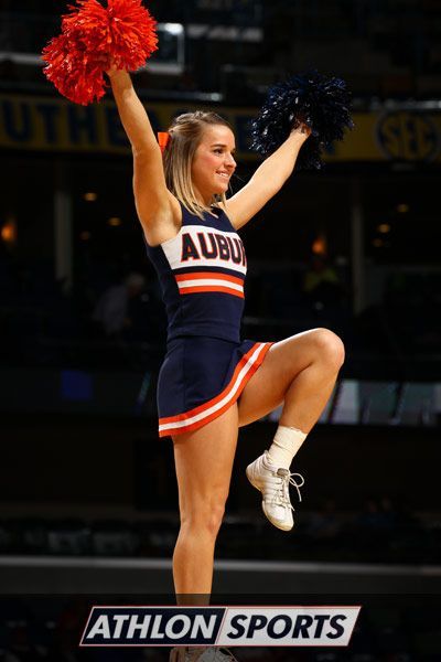 Basketball Cheerleaders, College Cheerleading, Cute Cheer Pictures, High School Cheer, College Cheer, Cheer Poses, Cute Cheerleaders, Southern Girls, Cheerleader Girl