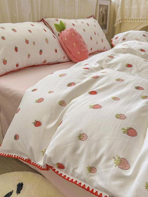 Strawberry Decor, Cartoon Fruit, Strawberry Decorations, Strawberry Pattern, Pattern Duvet Cover, Bedding Duvet, Duvet Cover Pattern, Fruit Print, Duvet Bedding