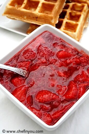 Stewed Strawberries...served warm over pancakes, waffles or toast Pretzel Ideas, Strawberry Kitchen, Homemade Candy, Strawberry Party, Strawberry Sauce, What's For Breakfast, Coconut Rum, Sweet Sauce, Pancakes And Waffles