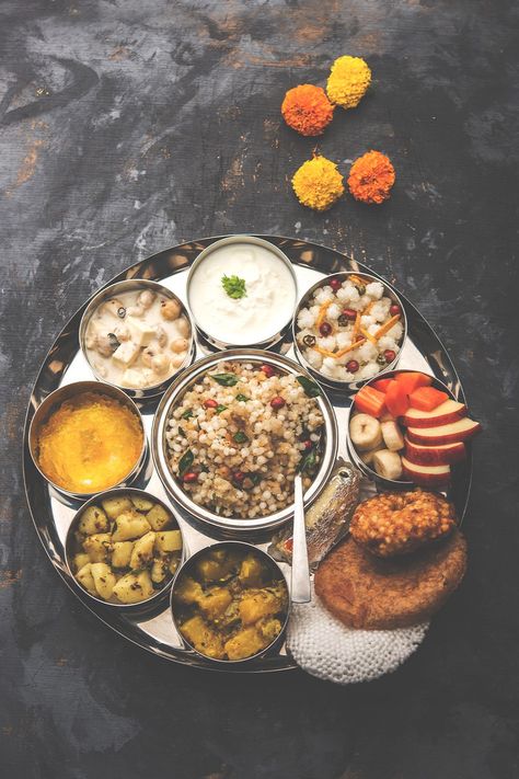 Navratri Food Photography, Navratri Thali, Navratri Food, Desi Snacks, Fasting Food, Navratri Recipes, Ap Statistics, Food Platter, Mint Salad