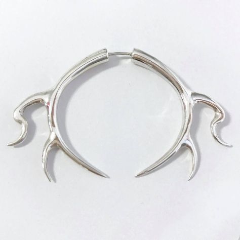 Unique Septum Jewelry, Unique Septum, Funky Rings, Septum Jewelry, Jewelry Tattoo, Nose Jewelry, Body Piercings, Pattern Tattoo, Septum Piercing