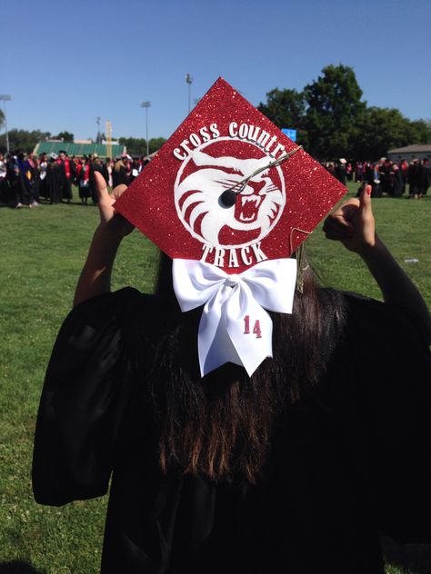 California state university of chico graduation cap 2014 #wildcats #graduationcap #chico #crosscountry #track Track And Field Graduation Cap, Track Graduation Cap, Senior Year Pictures, Chico State, College Grad Cap Ideas, Cap And Gown Pictures, High School Graduation Cap, California State University, Graduation Party Themes