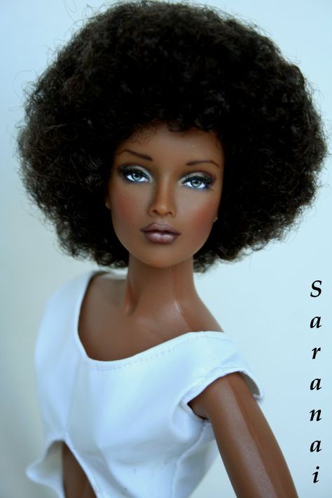 Beauty Natural Hair Doll, African Dolls, Diva Dolls, African American Dolls, Im A Barbie Girl, Beautiful Barbie Dolls, Unique Dolls, Black Barbie, Black Doll