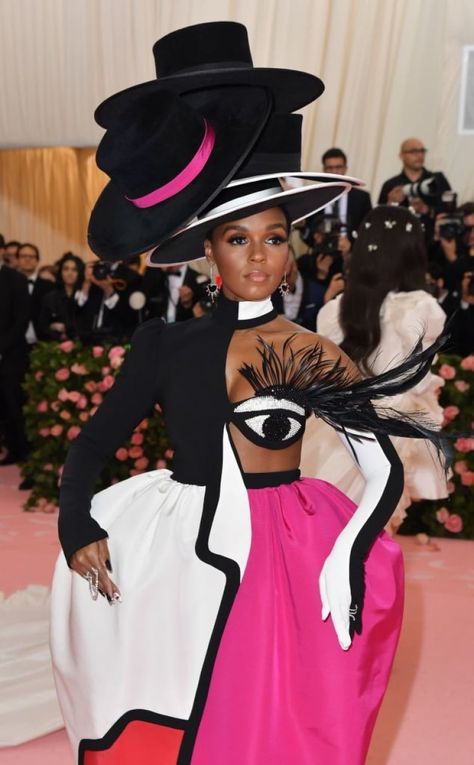 Met Gala goes 'camp' for 71st annual fashion extravaganza | CBC News Extravaganza Outfit, Extravaganza Fashion, Camp Couture, Africa Burn, 2019 Red Carpet, Camp Fashion, Met Gala Outfits, Dapper Dan, Janelle Monáe