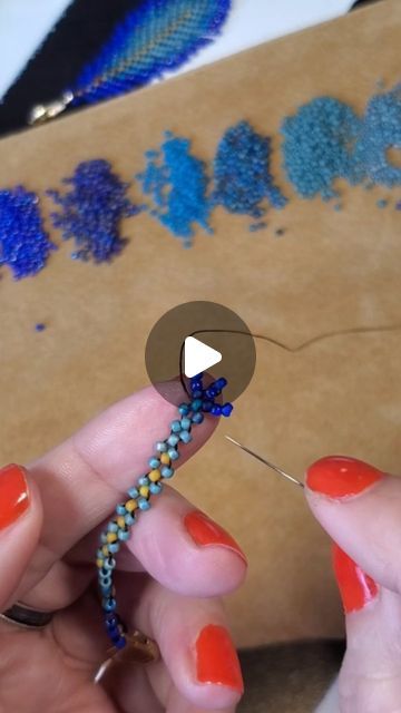 Seed Bead Feather Pattern, Seed Bead Techniques, Beaded Feather Pattern, Beaded Feather Earrings, Beaded Feathers, Seed Bead Patterns Free, Native Beading Patterns, Bead Weaving Tutorials, Earring Kit