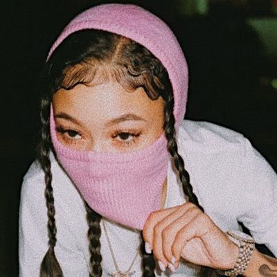 Insta:Coileray Themes Writing, Coi Leray, Mask Aesthetic, Gangster Girl, Music Rap, Hiphop Music, Doja Cat, Girl Gang, Aesthetic Hair