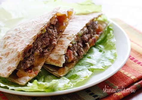 Skinny Buffalo Burger Quesadilla | Skinnytaste Buffalo Quesadilla, Burger Quesadilla, Buffalo Burger, Wild Buffalo, Bison Recipes, Buffalo Burgers, Buffalo Meat, Buffalo Recipe, Wheat Tortillas