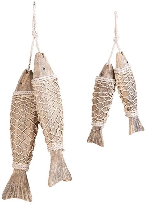 The Lake House Decor Guide Coastal Porch Decor, Wood Fish Decor, Rustic Fishing Decor, Wooden Fish Decor, Fish Decorations, Nautical Theme Decor, Fish Decor, Cute Wall Decor, Haus Am See