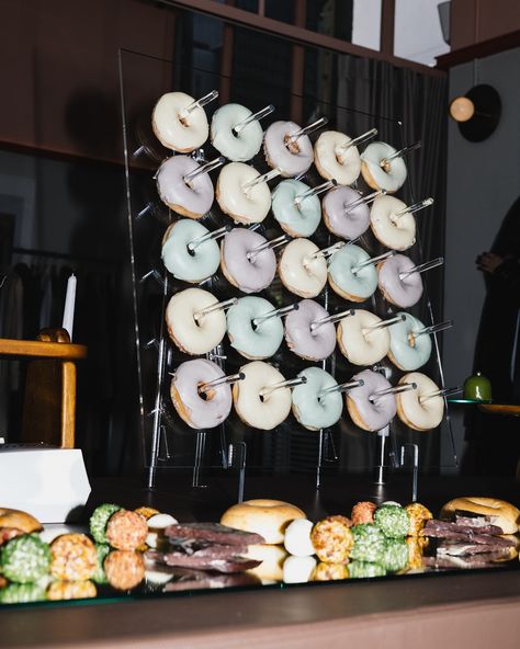 Our custom-designed acrylic donut wall for @salisa_official’s NOLITA event. Full-scale measurements & mock-up to verify precision. The color of the donuts were designed and chosen in harmony with the collection’s palette. 🩶 Acrylic Donut Wall, Black And White Wedding Theme, White Wedding Theme, Donut Wall, Wedding Theme, Mock Up, White Wedding, The Collection, Donuts