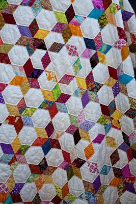 Patchwork Ideas, Hexagon Patchwork, Hexie Quilt, English Paper Piecing Quilts, Patriotic Quilts, Pretty Quilt, Hexagon Quilt, Paper Piecing Quilts, Patch Quilt