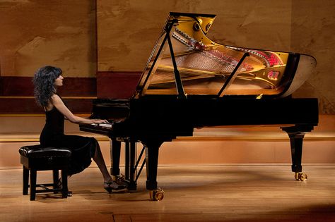 Piano Painted, Painting Piano, Piano Concert, Concert Pianist, University Of Edinburgh, Strong Composition, Lighting Pattern, Concert Hall, Music Performance