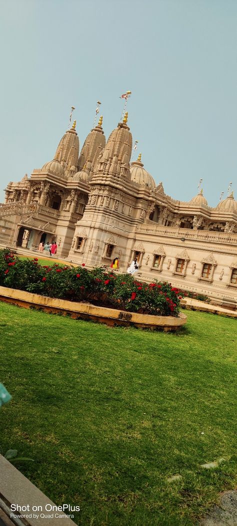 #swaminarayantemple #pune #hindu #sanatandharma Swaminarayan Temple Pune, Swami Narayan Temple, Swami Narayan, Cute Images For Wallpaper, Funny Words To Say, Temple Pictures, Buildings Photography, Funny Words, Cute Images