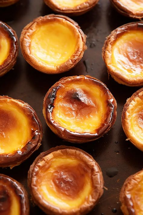 Portuguese Custard Tarts - That Oven Feelin Easy Portuguese Custard Tarts, Portugese Egg Custard Tart Recipe, Baking Easy Recipes, Portuguese Pastries, Portugese Custard Tarts, Custard Tartlets, Herbalism Recipes, Egg Custard Tarts, Portuguese Custard Tarts