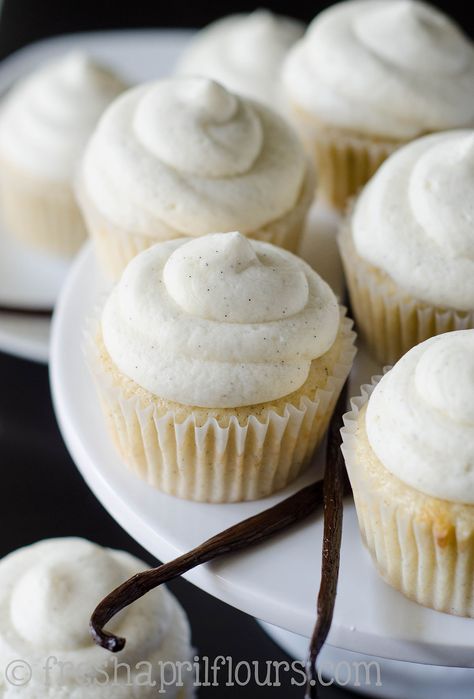 It does not get more classic than a vanilla bean cupcake. Pure, unadulterated vanilla flavor, with a creamy vanilla bean buttercream to match... It's just heavenly, and you're going to love every little crumb of these cupcakes! This recipe comes to you from a day I completely immersed myself in thi... Best Vanilla Cupcake Recipe, Moist Vanilla Cupcakes, Vanilla Bean Buttercream, Vanilla Bean Cupcakes, Cupcakes Vanilla, Moist Cupcakes, Fall Cupcakes, Vanilla Cupcake Recipe, Vanilla Flavor