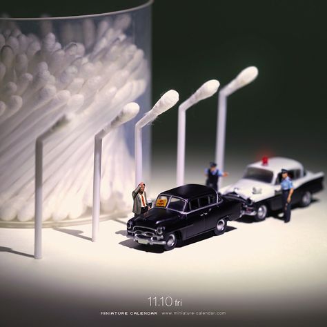 Tatsuya Tanaka Continues Building Tiny Worlds in his Daily Miniature Calendar Photo Project | Colossal Macro Fotografie, Tatsuya Tanaka, Tiny Worlds, Foto Macro, Calendar Photo, Miniature Calendar, Miniature Photography, Colossal Art, Tiny World