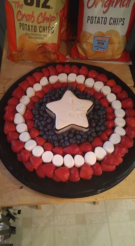 Captain America tray for Lincoln's first birthday! superhero theme Red Party Themes, Captain America Party, Superhero Captain America, Captain America Birthday, Marvel Birthday Party, Marvel Party, America Party, America Birthday, Avenger Birthday Party