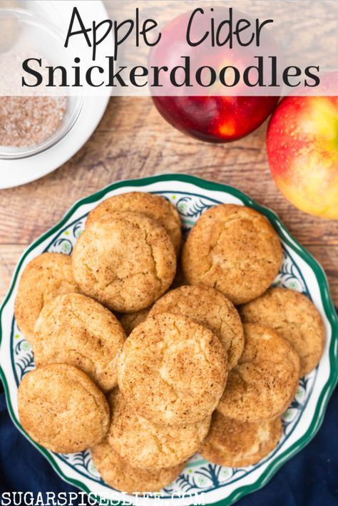 Chewy Snickerdoodle Cookies, Dessert Cinnamon, Trending Food, Apple Fritter, Snickerdoodle Recipe, Toffee Cookies, Scrumptious Food, Dessert Recipies, Snickerdoodle Cookies