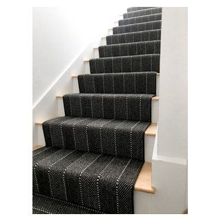 Black and White Herringbone/Striped Wool Custom Stair Runner - Staircase - Boston - by The Carpet Workroom | Houzz Stair Runner Black And White, Stair Runner Split Level, Black Carpet On Stairs, 1950s Staircase, Fun Stair Runner, Black And White Stair Runner, Ombré Stairs, Black Stairs With Runner, Black Stair Runner